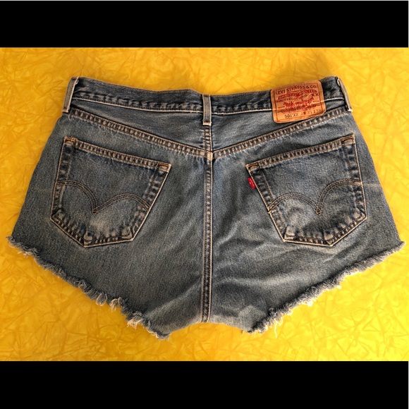 Distressed High Rise Levi’s 501 Jean Shorts - Picture 3 of 4